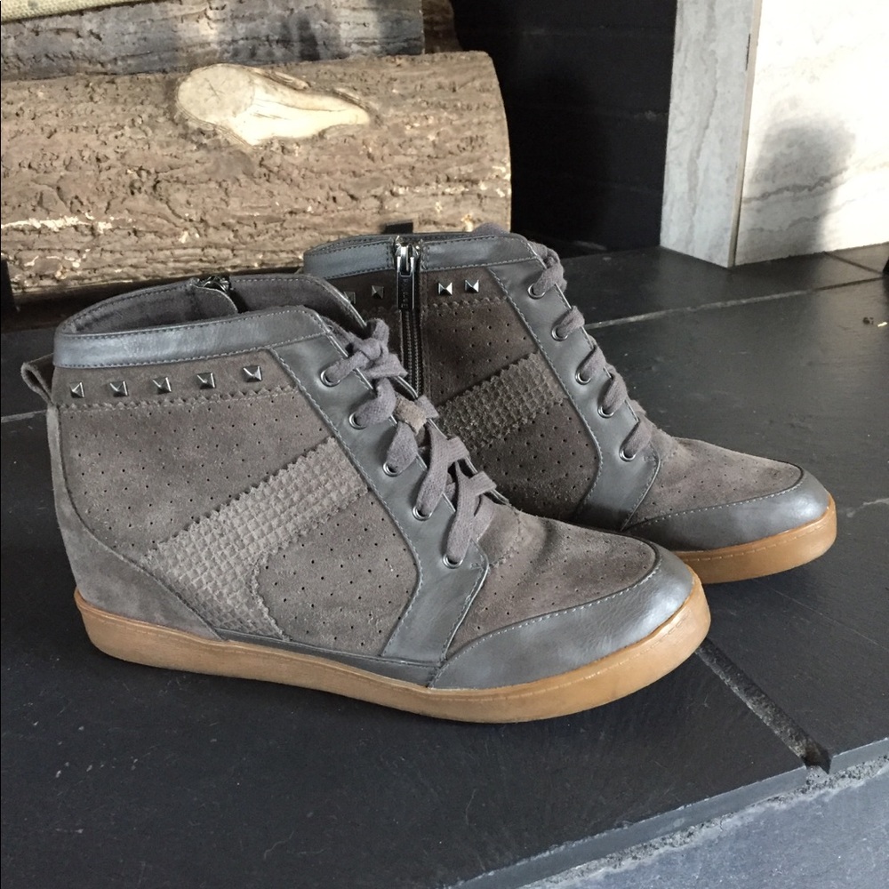 Wedges - Picture 4 of 7